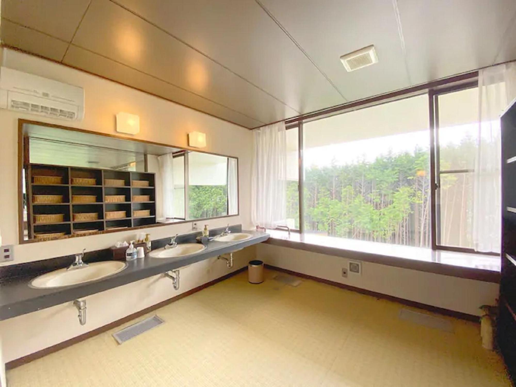 Fuji Yamanakako Resort Hotel - Vacation Stay 03064V المظهر الخارجي الصورة